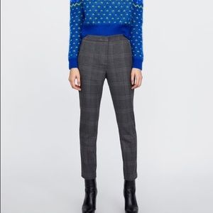 Zara grey plaid jogger waist ankle length pants